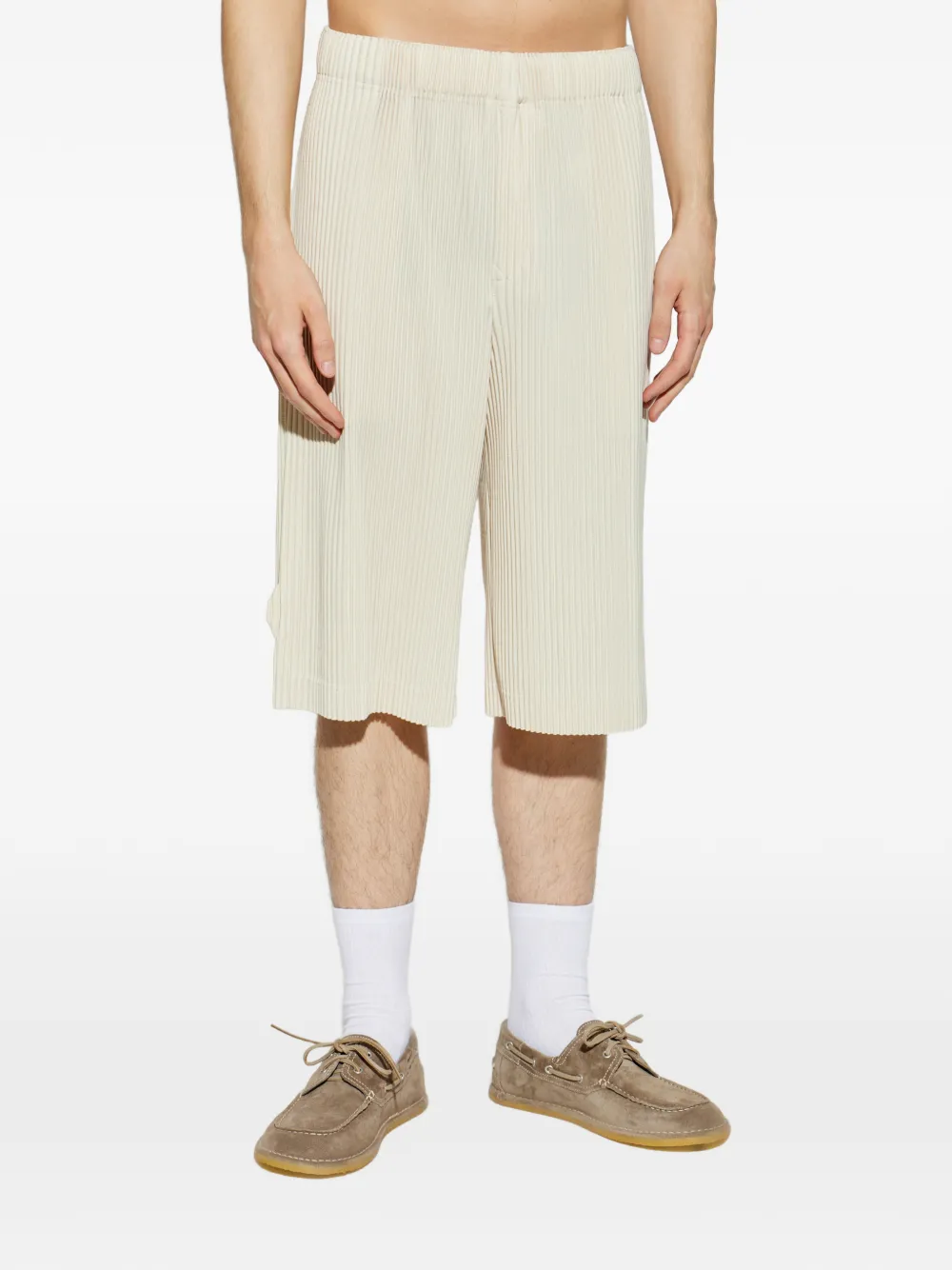 Homme Plissé Issey Miyake Wear or Wrap shorts met plooien Beige