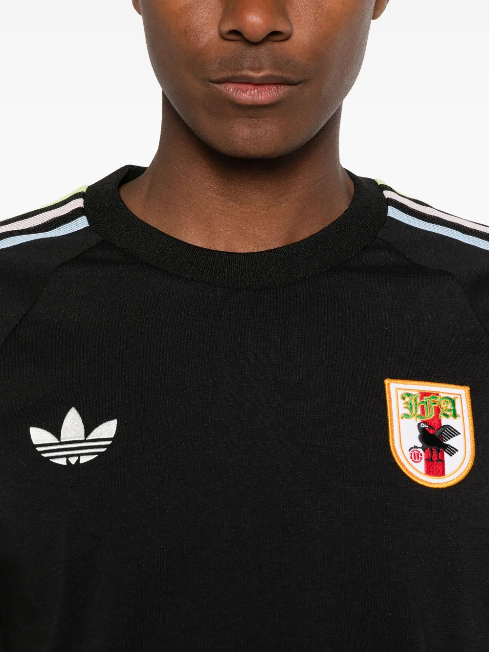 Adidas x JFA ストライプディテール Tシャツ | ブラック | FARFETCH JP