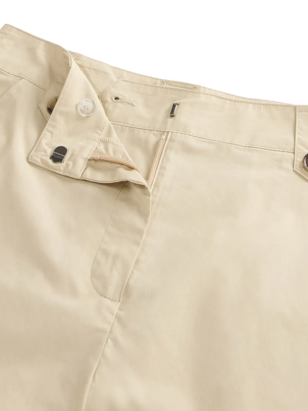 Woolrich Shorts met riemlussen Beige