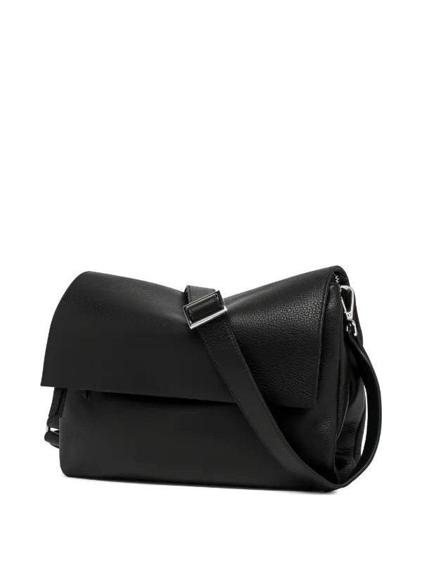 GIANNI CHIARINI Three レザーショルダーバッグ M | ブラック 