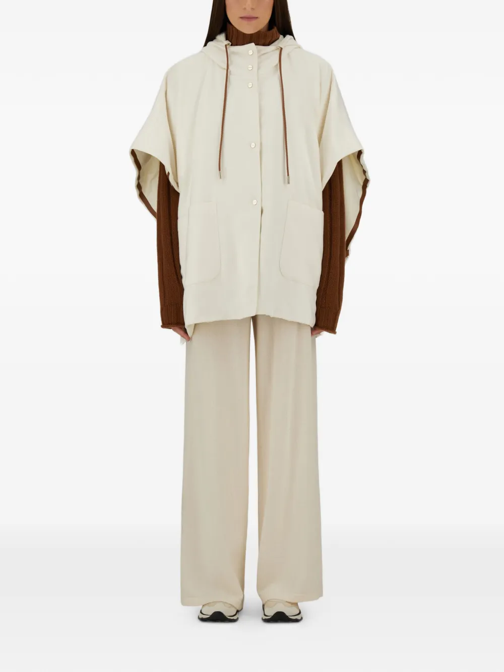 Herno Poncho met capuchon Beige