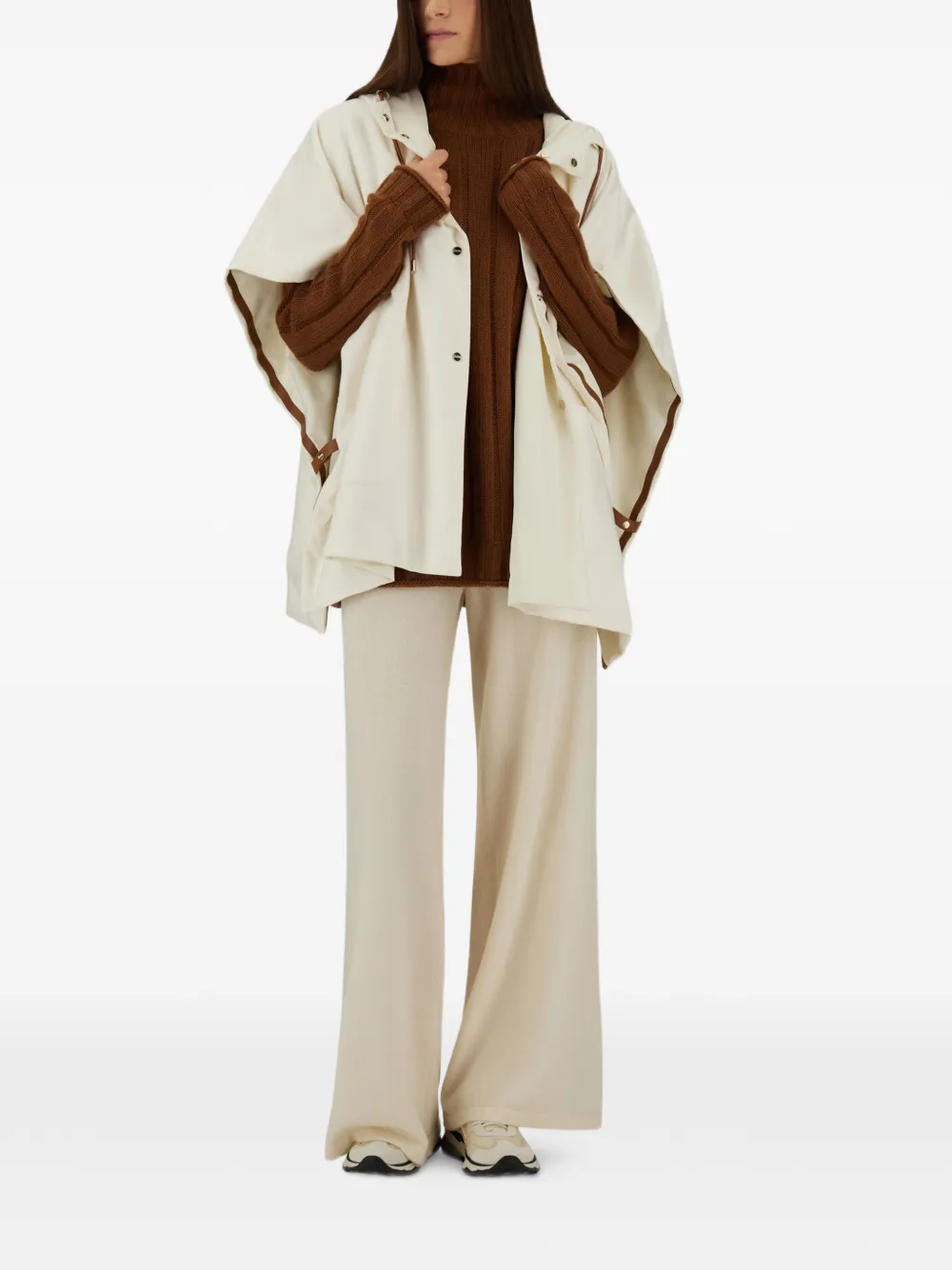 Herno Poncho met capuchon Beige