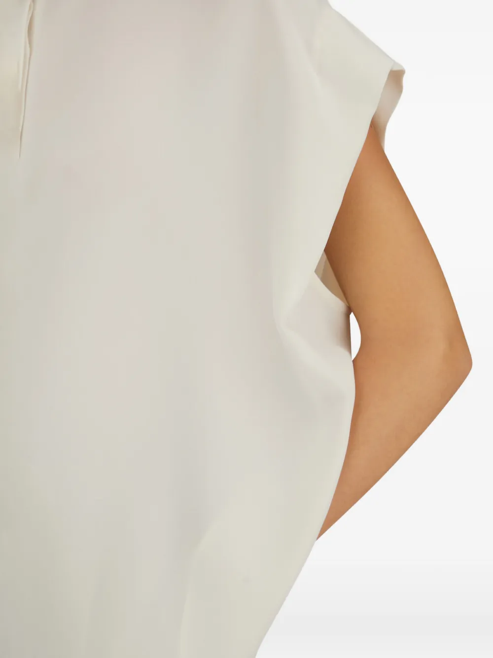 Herno Blouse met flapmouwen Beige