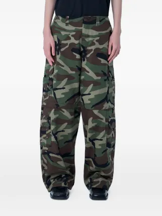 VETEMENTS