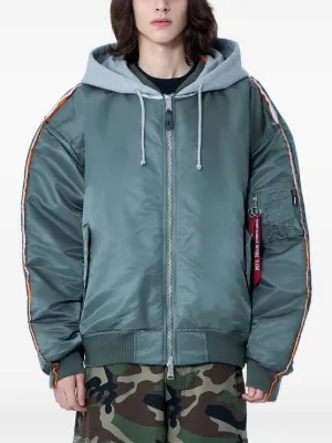 VETEMENTS x Alpha Industries Hooded Bomber Jacket | Green | FARFETCH