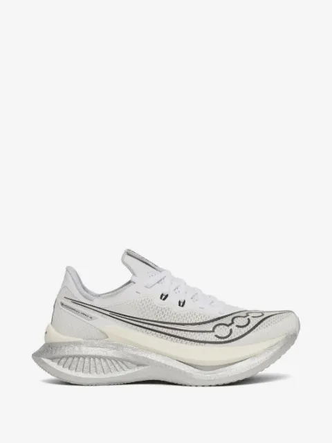Saucony Endorphin Pro 5 スニーカー