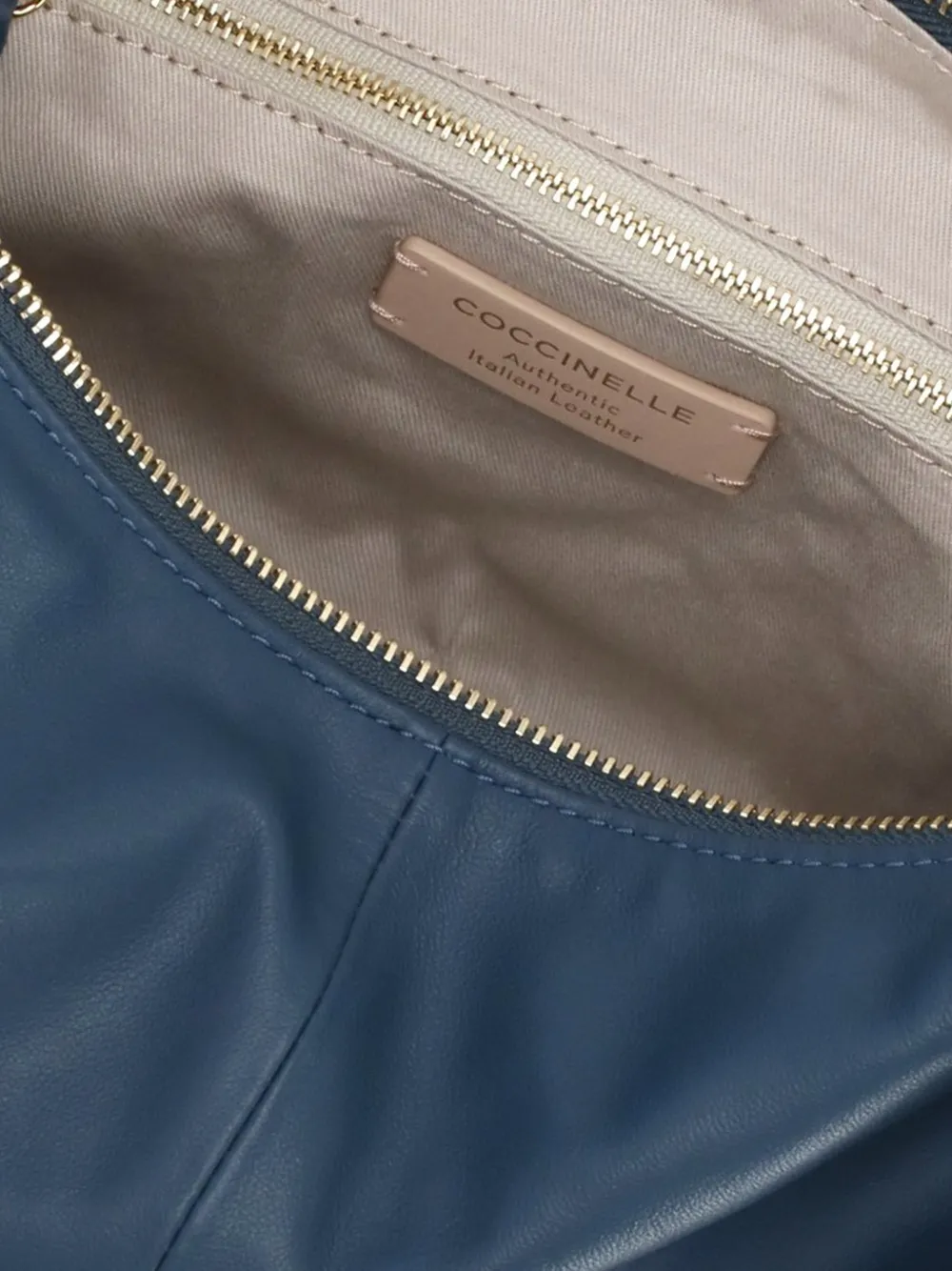 Coccinelle Furoshiki geknoopte leren schoudertas Blauw