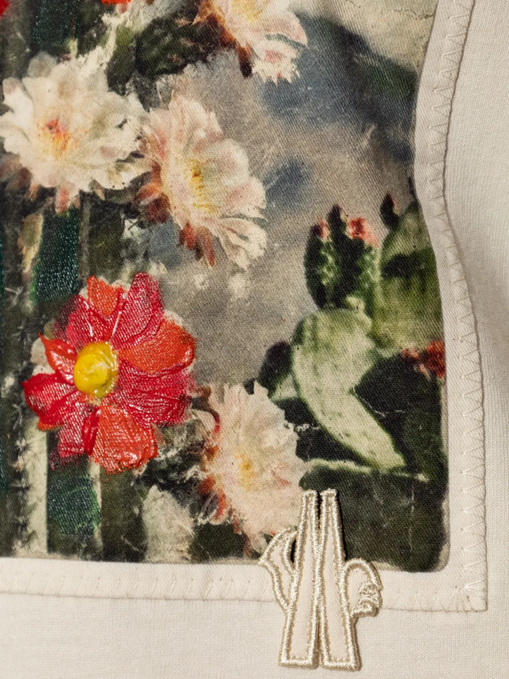 Moncler Grenoble T-shirt met print Beige