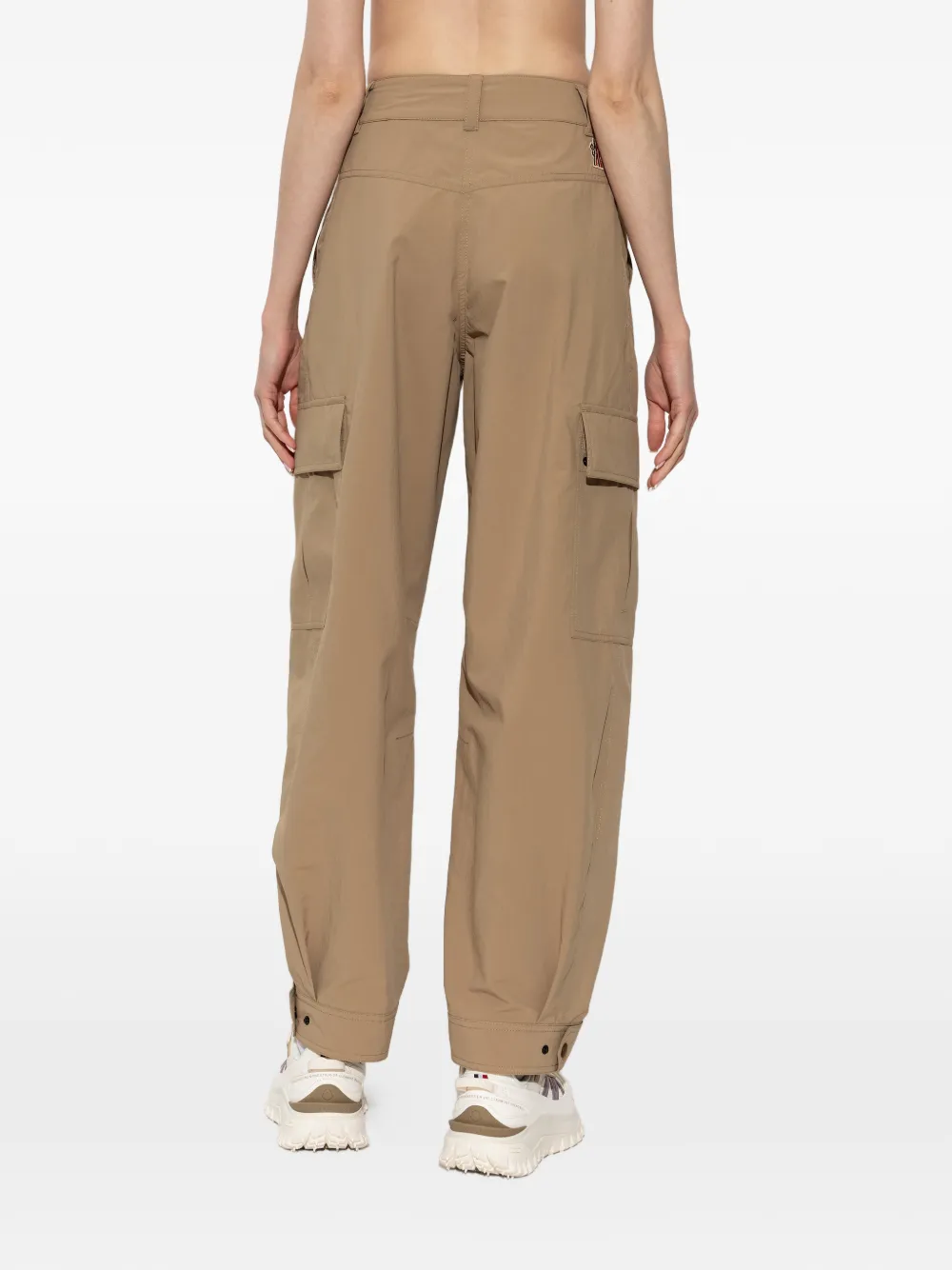 Moncler Grenoble Day-Namic cargo broek met logopatch Bruin