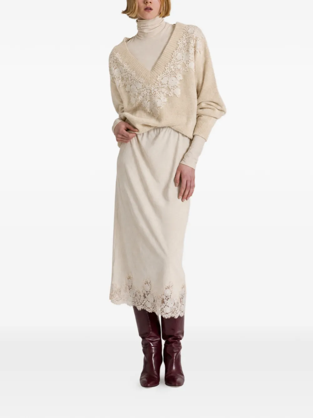 Alberta Ferretti Trui met V-hals en kanten afwerking Beige