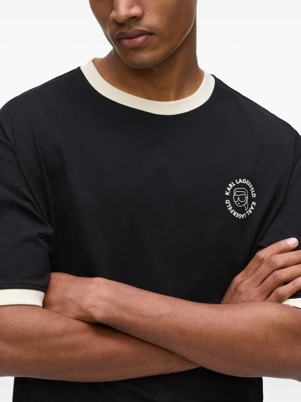 Karl Lagerfeld Ikon Circle T-shirt met logo Zwart