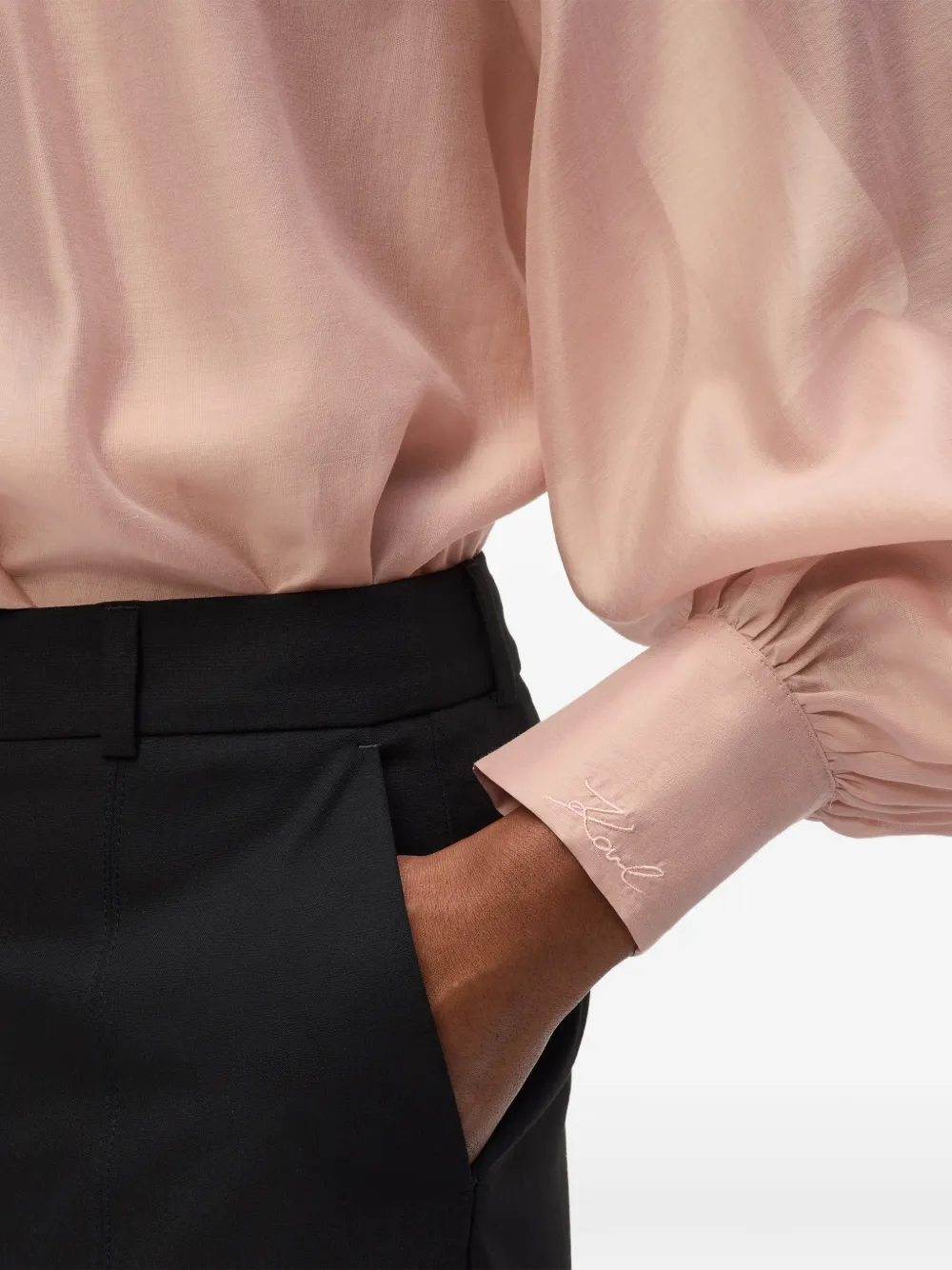 Karl Lagerfeld Blouse met gesmockte hals en lange mouwen Roze