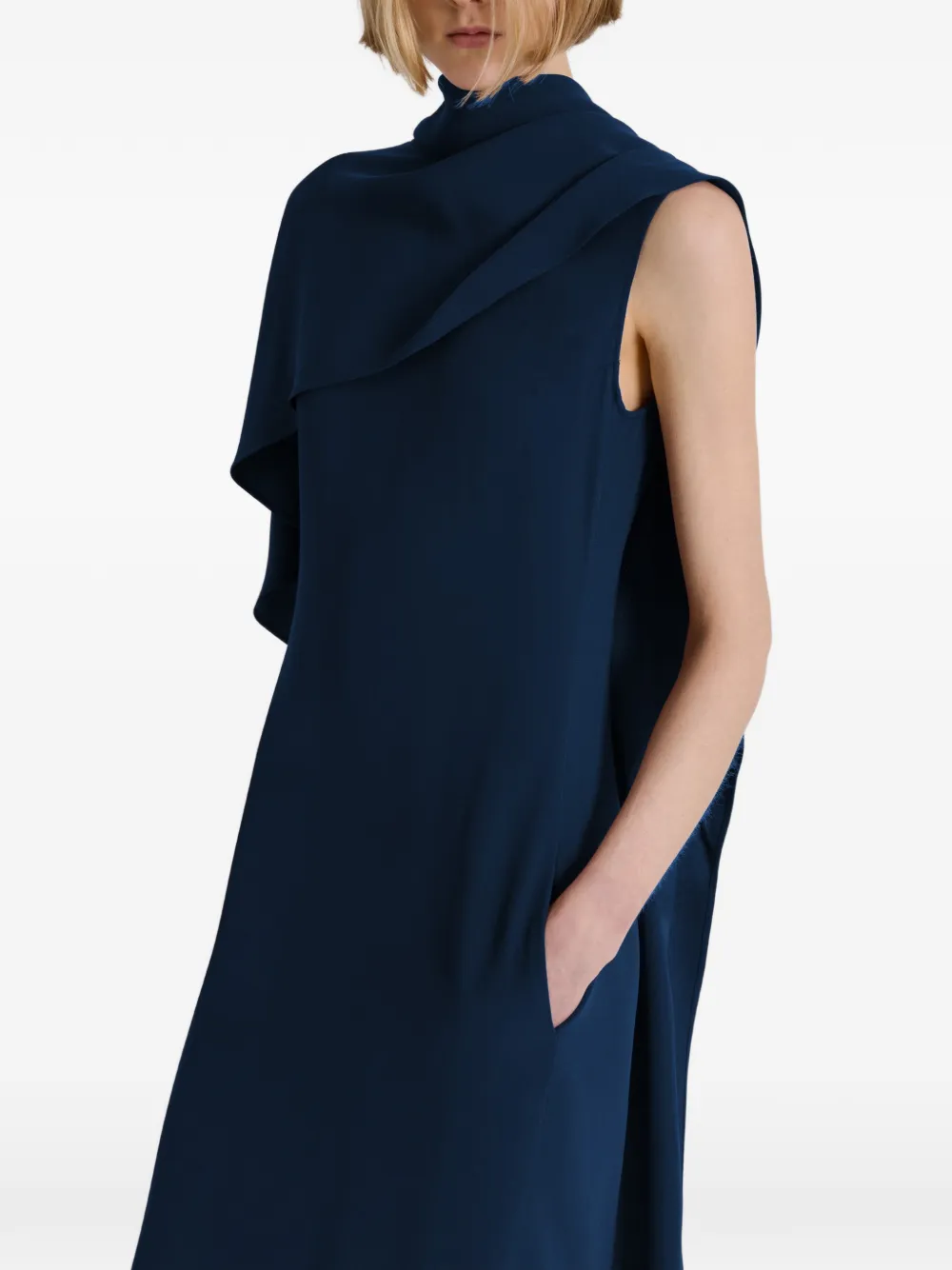 Alberta Ferretti Maxi-jurk met hoge hals Blauw