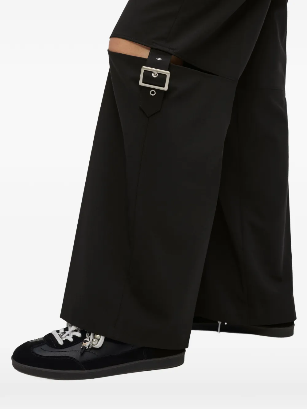 Karl Lagerfeld Jeans Broek met gespsluiting en uitgesneden details Zwart