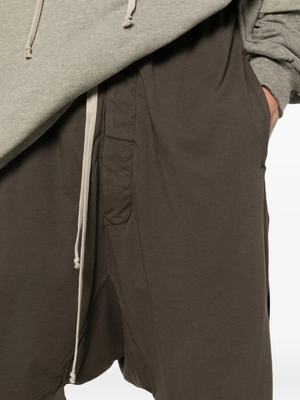 Rick Owens DRKSHDW Shorts met trekkoord en split Bruin