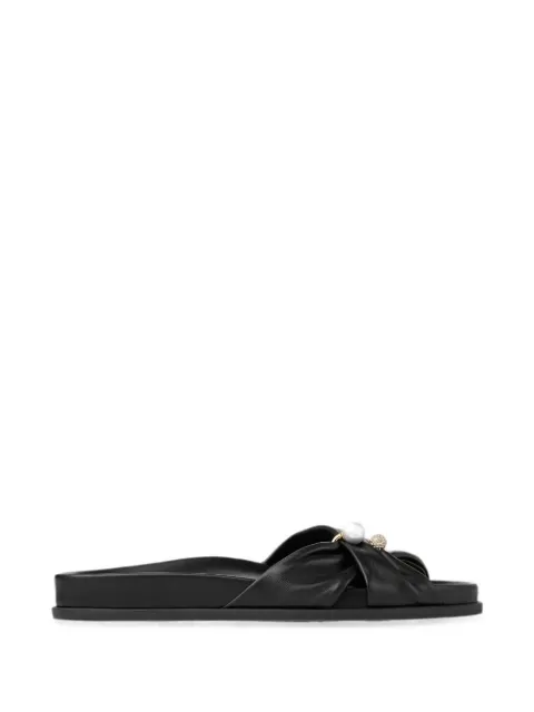 Jimmy Choo sandalias Rafi Flat con detalle de perlas