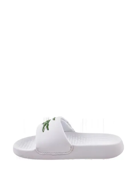 Lacoste Serve logo-detail slides