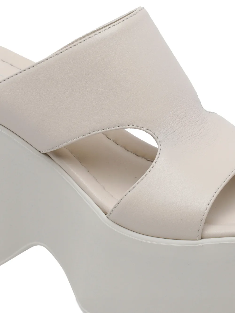 Vic Matie Plateau platform sandals Beige