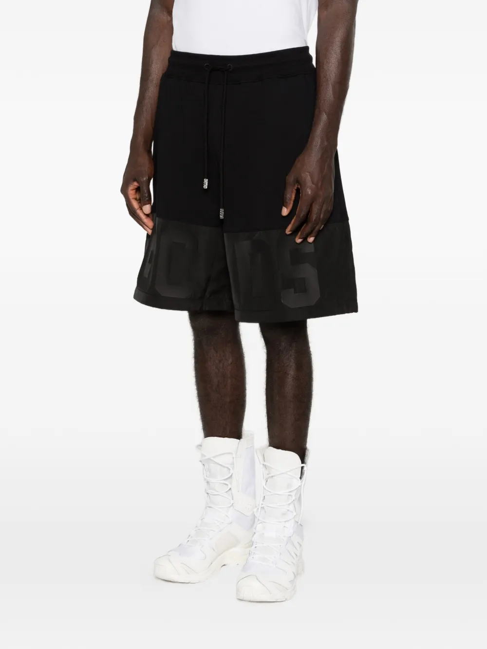 GCDS Shorts met logodetail Zwart
