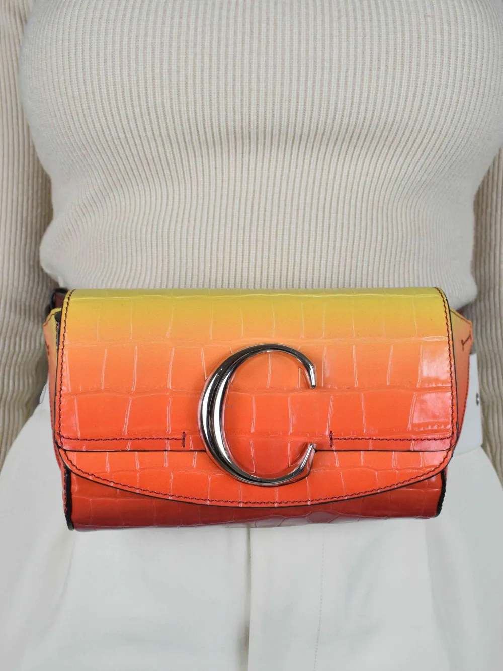 Chloé Crocodile Embossed Belt Bag In Black