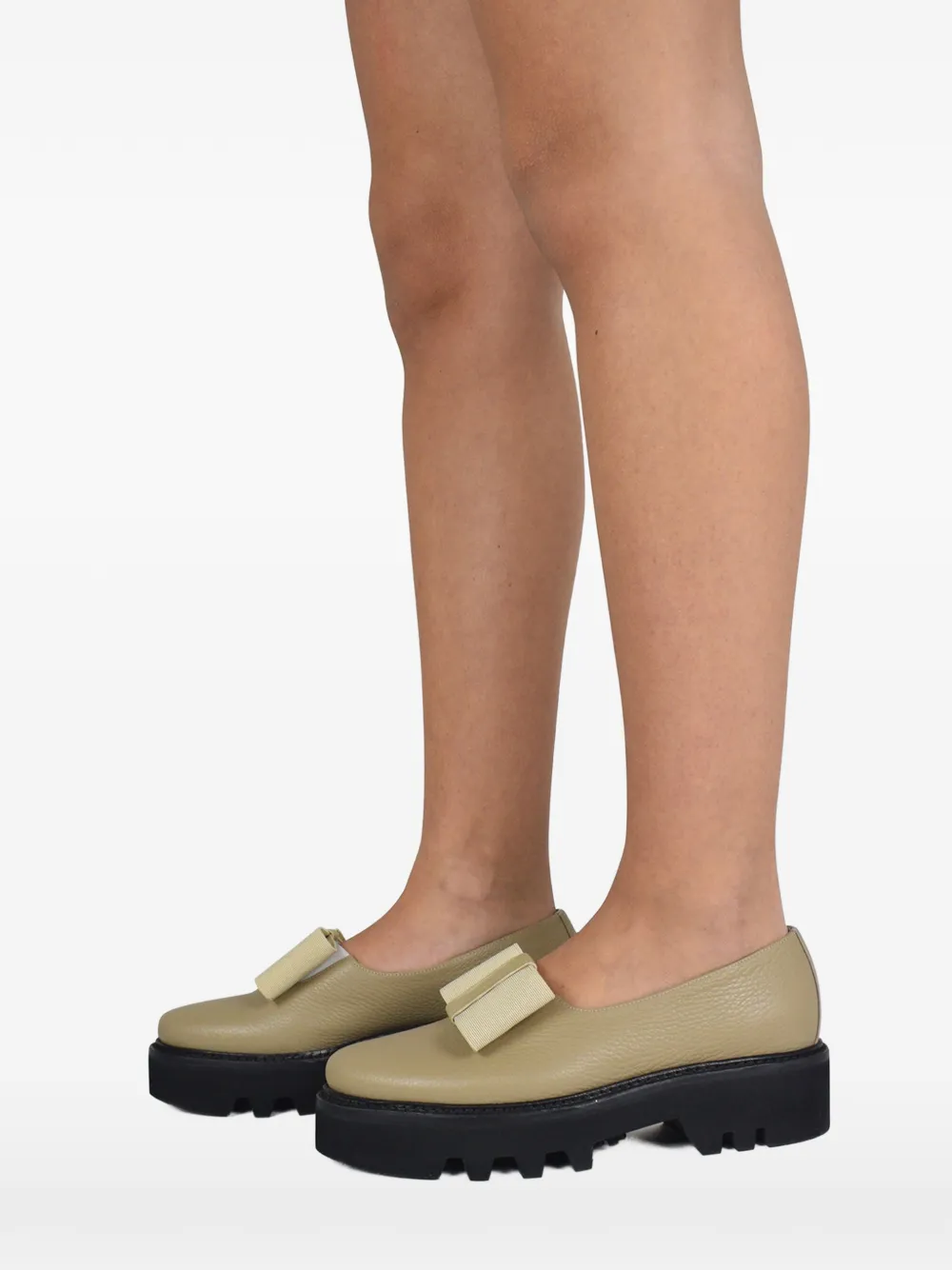 Walter Steiger Leren loafers met strik Beige