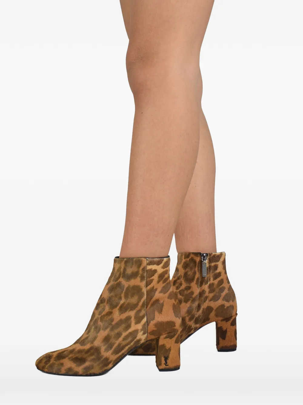 Saint Laurent Enkellaarzen met luipaardprint Beige