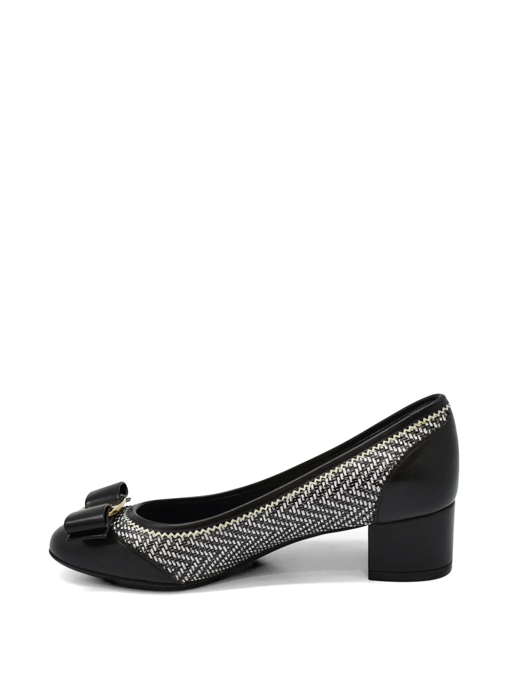 Ferragamo Eva bow-detail pumps Zwart