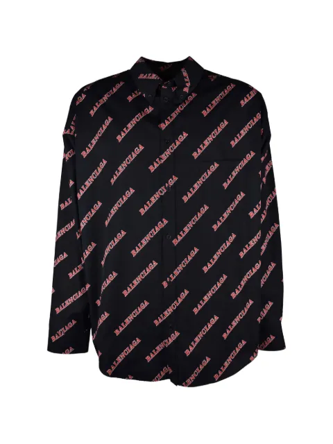 Balenciaga camisa con bolsillo en el pecho y logo