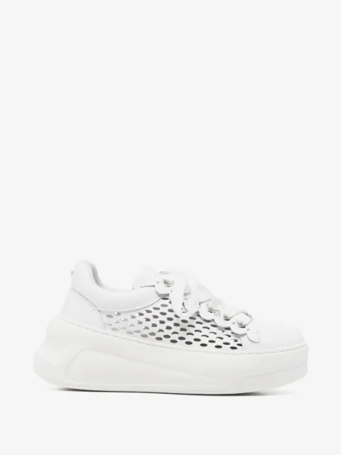 Cult tenis Nirvana