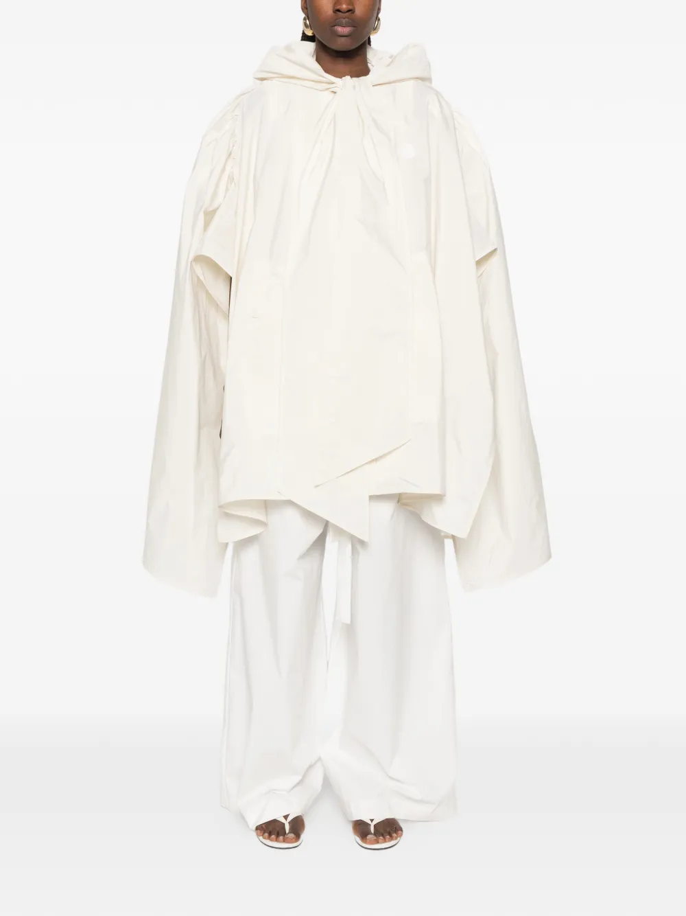  Moncler Capa Con Capucha - Neutro 