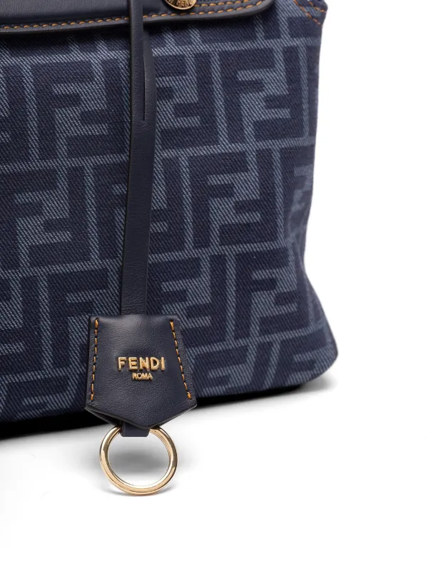 FENDI バイザウェイ ショルダーバッグ M | ブルー | FARFETCH JP