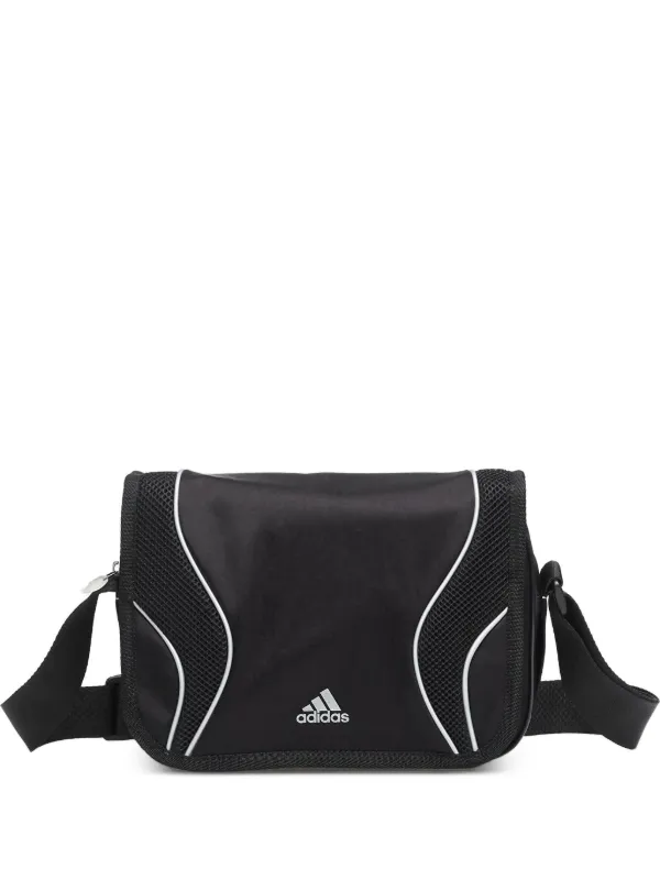 Adidas ロゴ メッセンジャーバッグ | ブラック | FARFETCH JP