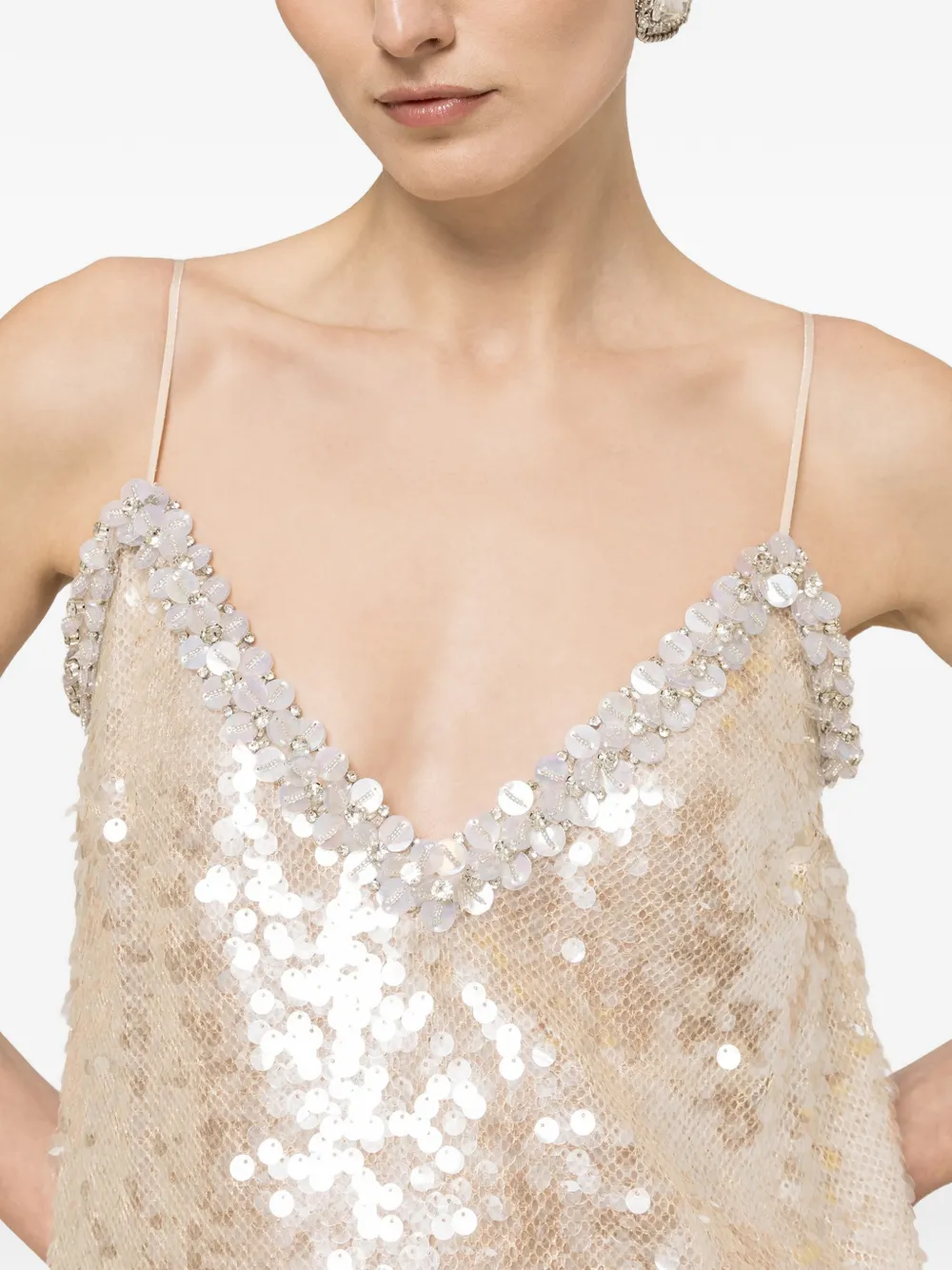 NISSA Satijnen maxi-jurk met open achterkant Beige