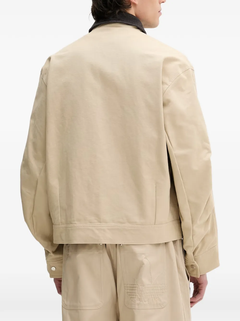 adidas Premium Essentials bomberjack met borduurwerk en ribfluwelen kraag Beige