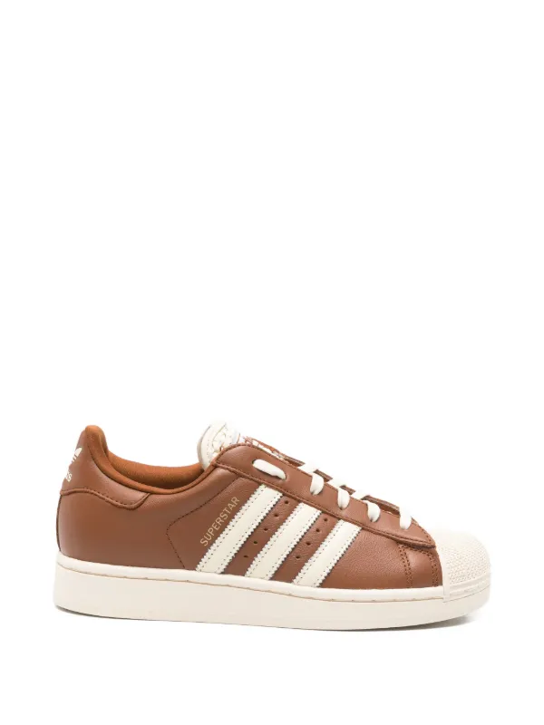 Adidas スーパースタースニーカー | ブラウン | FARFETCH JP