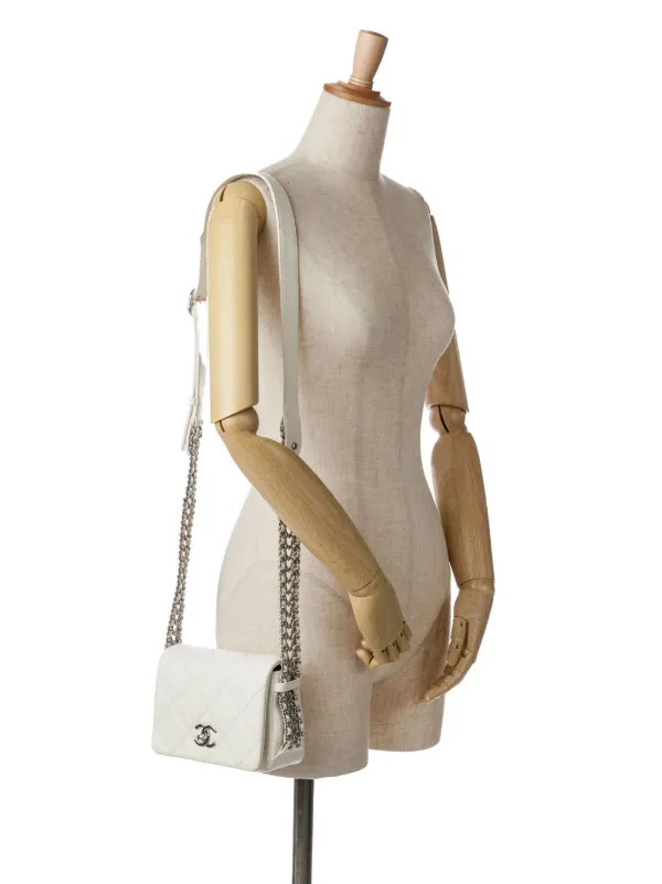 CHANEL Pre-Owned 2021-2023 Mini Quilted Lambskin Chain Rows Flap