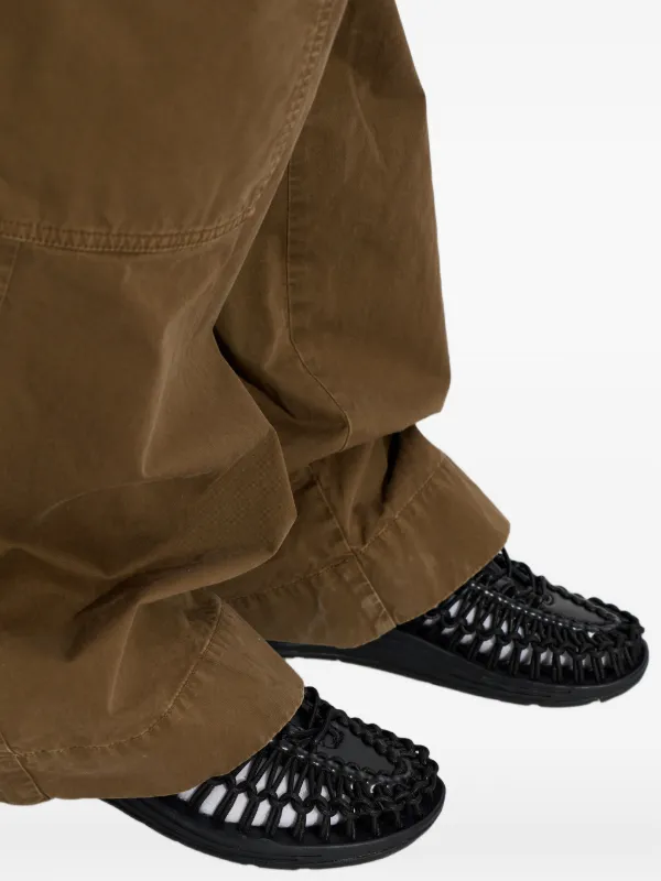 KEEN UNEEK サンダル ブラック ベージュ KEEN FOOTWEAR Uneek サンダル | ブラック | FARFETCH JP