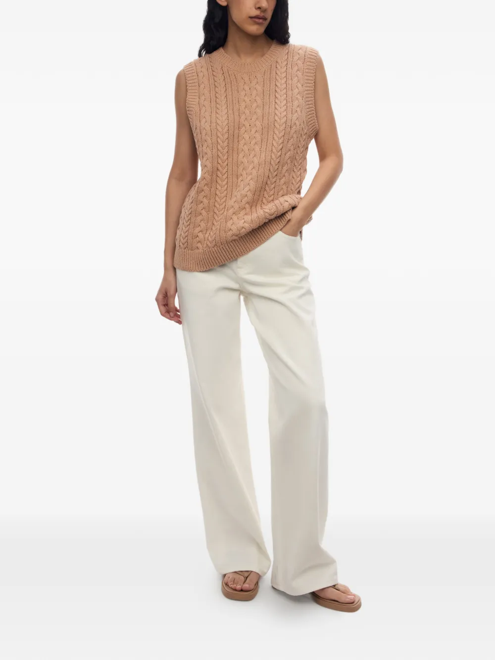 12 STOREEZ Harvest kabelgebreide top Beige