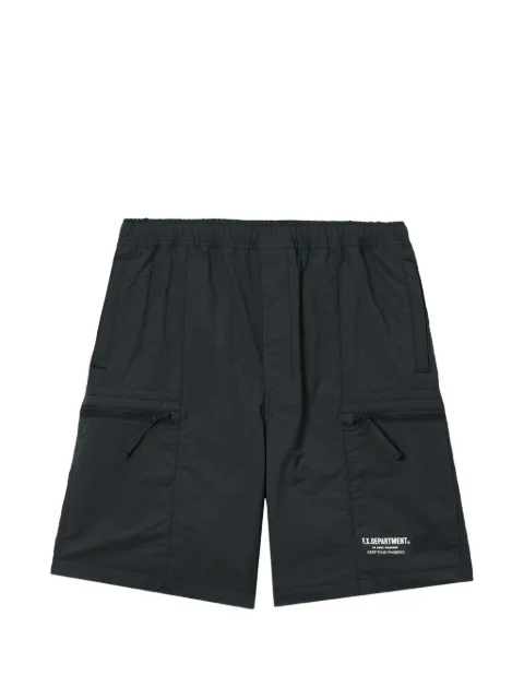 FINGERCROXX zip pocket shorts
