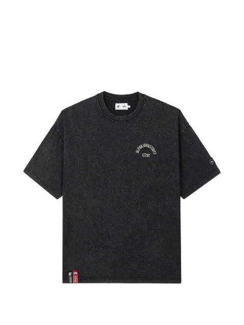 izzue logo-print T-shirt