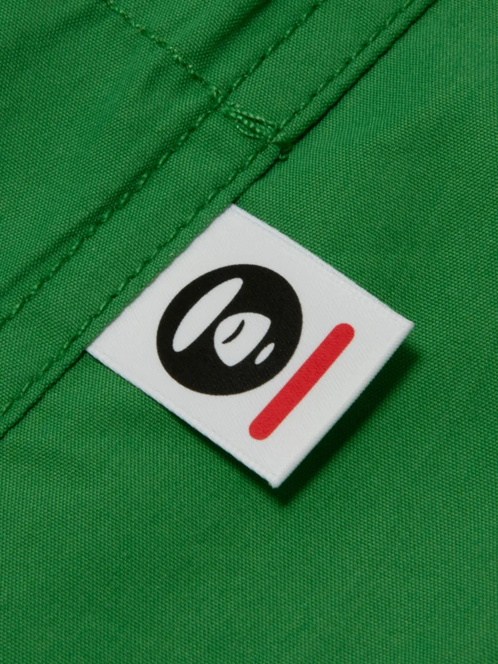 AAPE BY *A BATHING APE Shorts met logoprint Groen