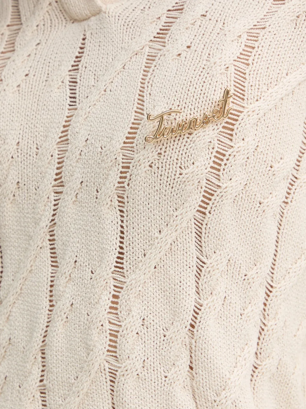 TWINSET Kabelgebreide trui met polokraag en broche Beige