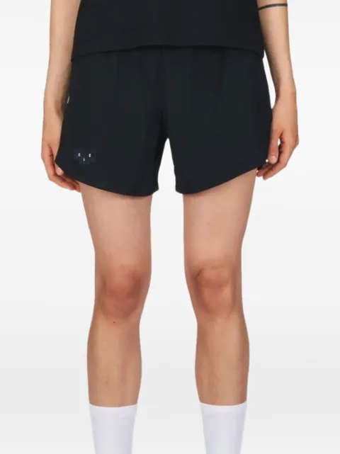 UNNA Tempo logo-patch shorts