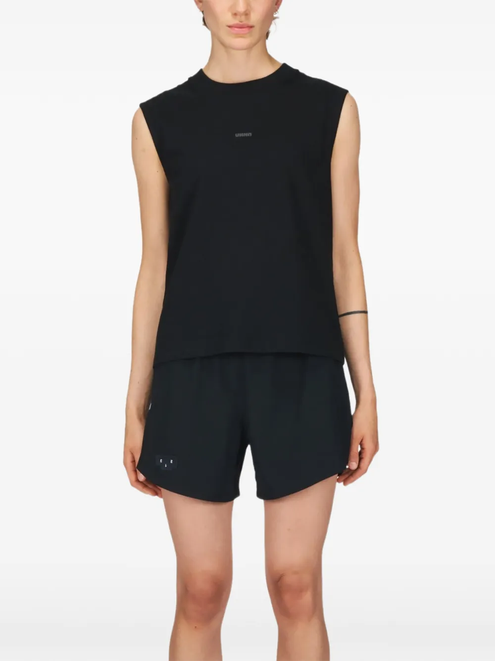 UNNA Tempo logo-patch shorts - Schwarz