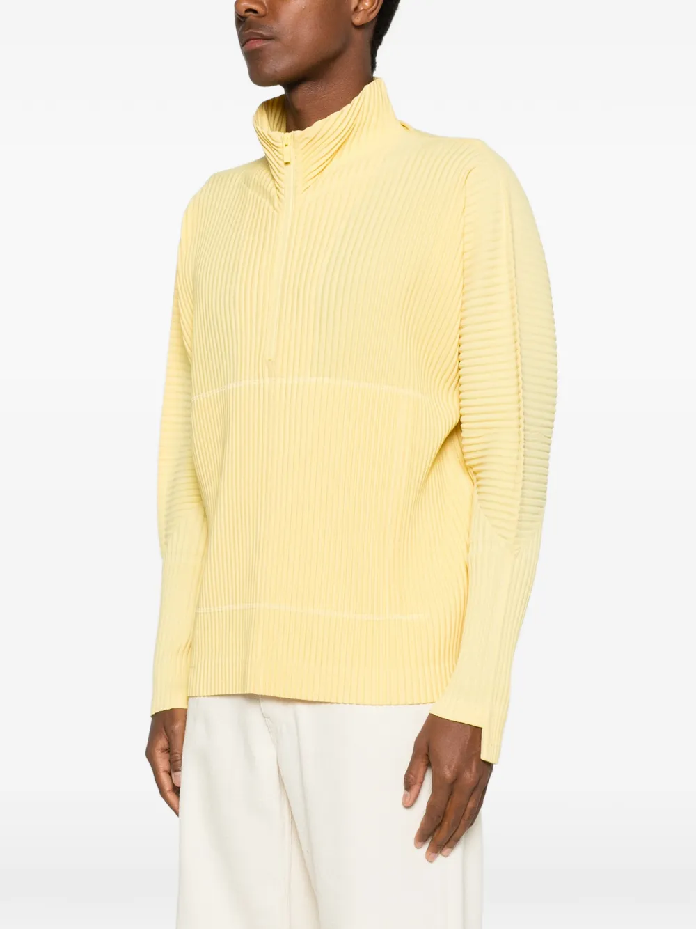Homme Plissé Issey Miyake Geplooid T-shirt met halve rits Geel