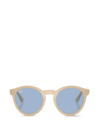 Ray-Ban
