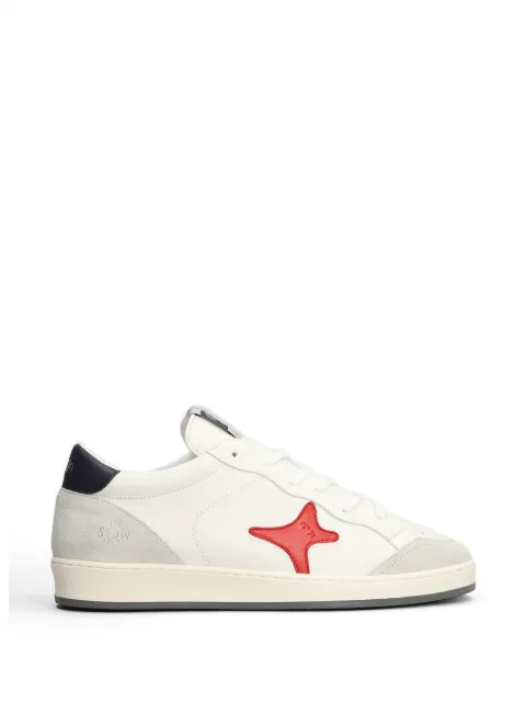 Ama Brand star-patch leather sneakers