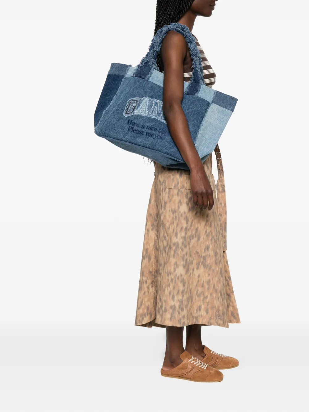 GANNI Shopper met patchwork en franje Blauw