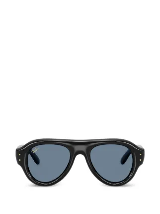 Ray-Ban