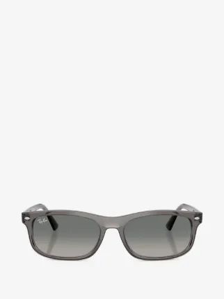 Ray-Ban